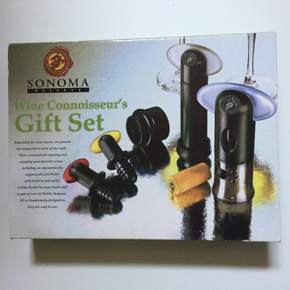 Sonoma NWT WINE CONNOISSEURS GIFT SET